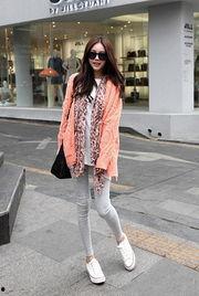 日韩街拍婚纱视频网